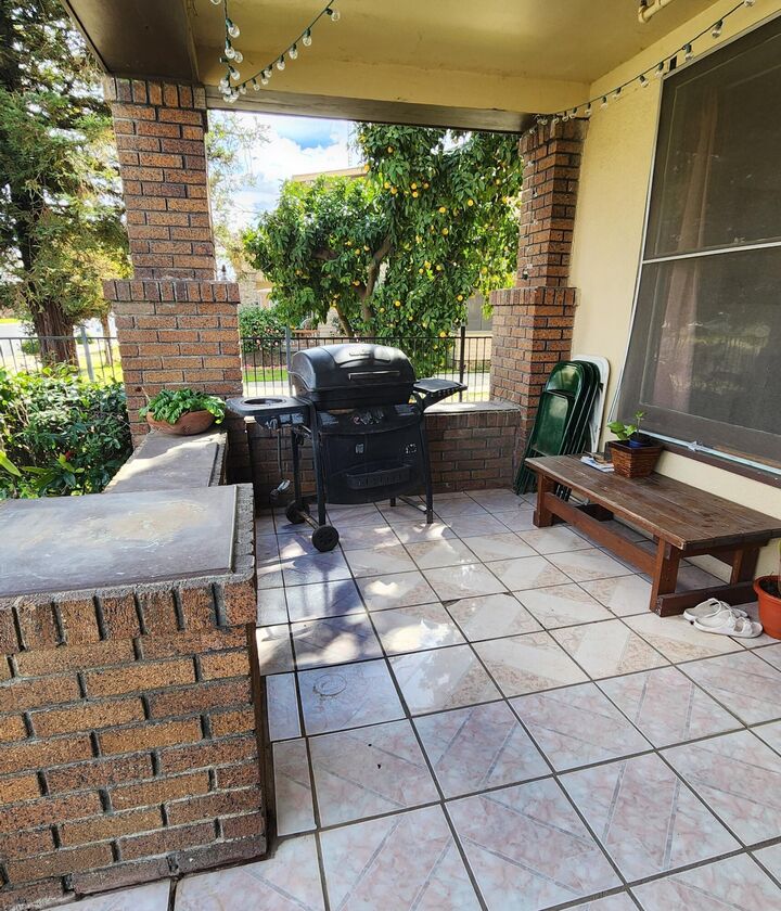 Property Photo: 333 N L Street CA 93618