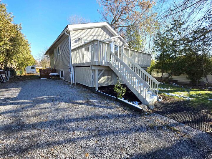Property Photo: 623 Lake Drive South N/A ON L4P 1T6