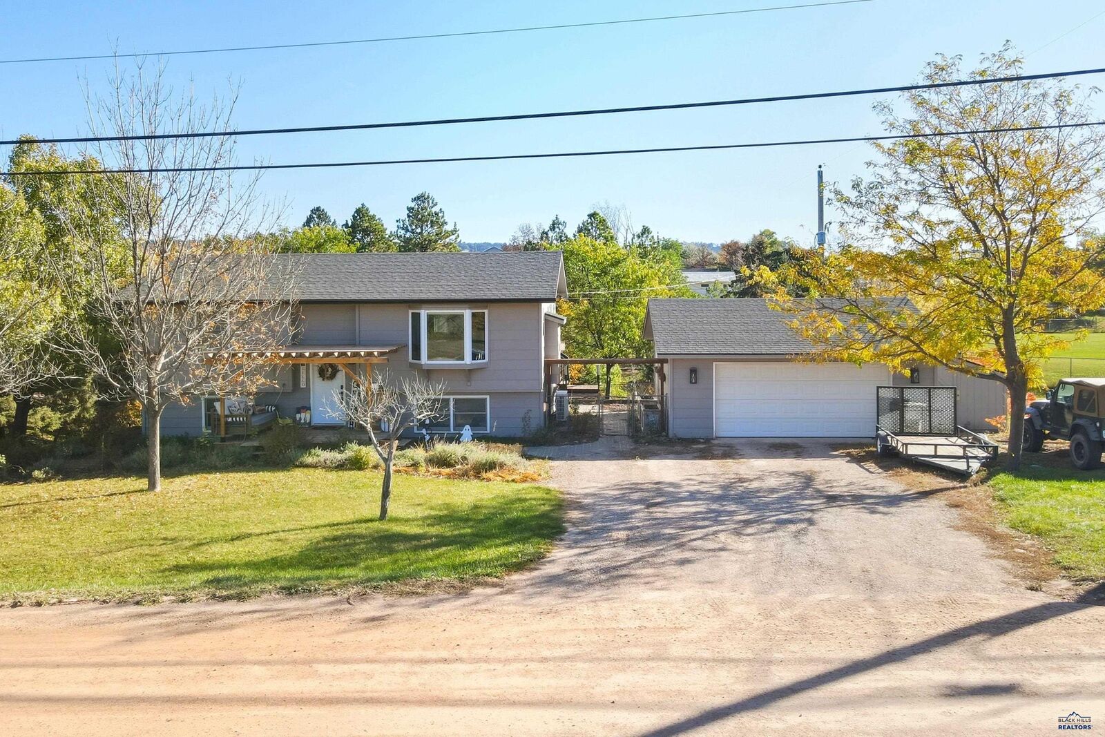 Property Photo: 11606 Midland Rd SD 57718