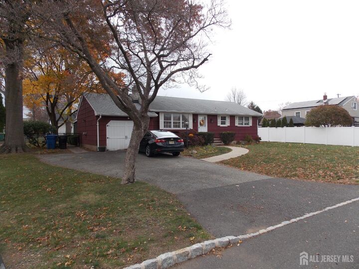 9 Locust Avenue  Piscataway NJ 08854 photo