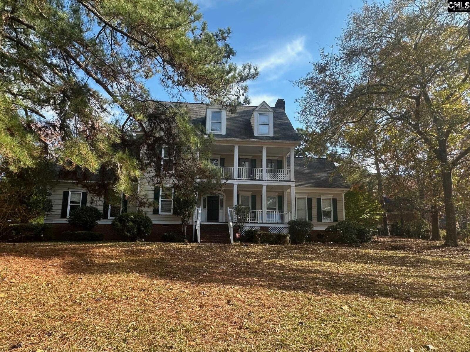 Property Photo: 224 N Woodlake SC 29229