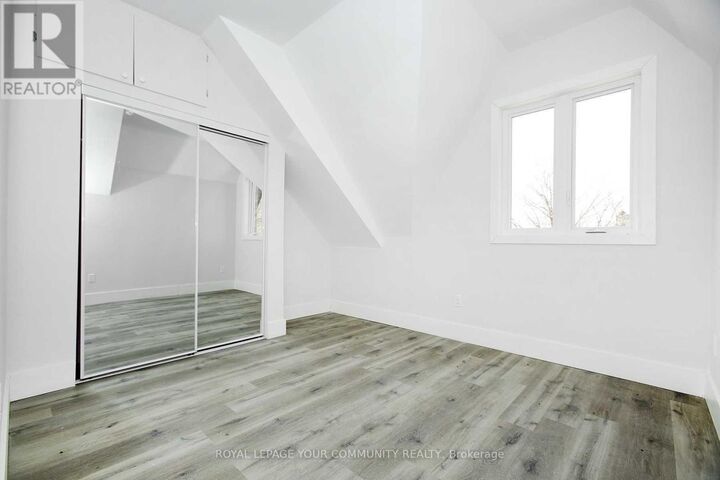 Property Photo:  352 Main Street North 2B  ON L3P 1Z1 