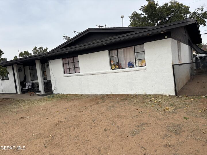 5733 Arrowhead Drive  El Paso TX 79924 photo