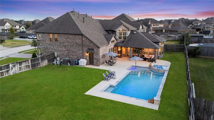 Property Photo:  16803 Wolf Pass Drive  TX 77433 