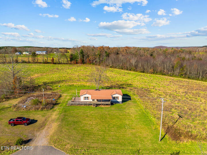 Property Photo: 15649 Lantana Rd TN 38572