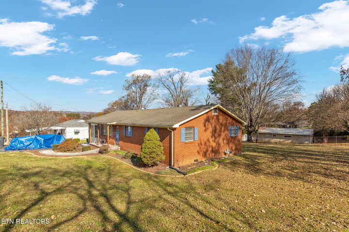 Property Photo: 4300 Plummer Drive TN 37918