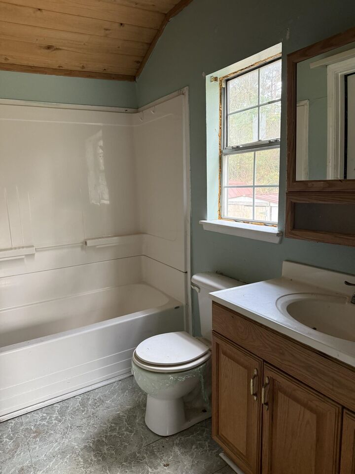 Property Photo:  5611 Aspen Trl  TX 75644 