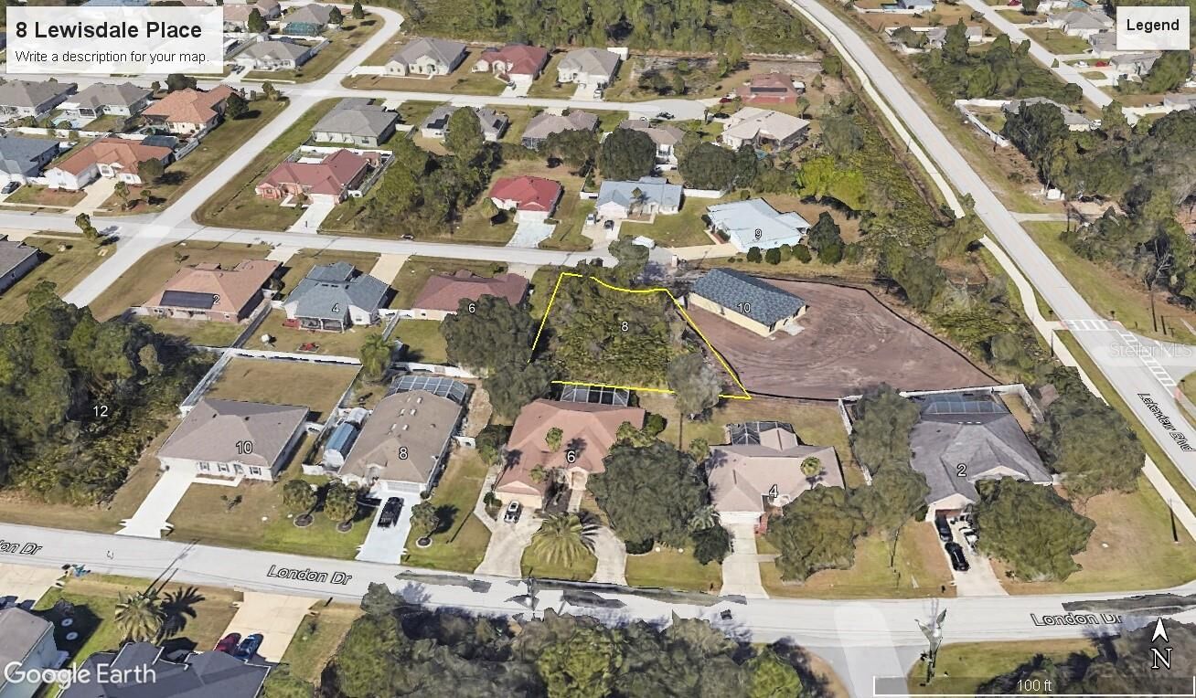 Property Photo: 8 Lewisdale Place FL 32137
