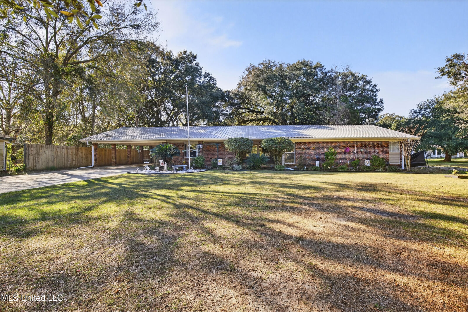 Property Photo:  2417 Orrell Street  MS 39553 