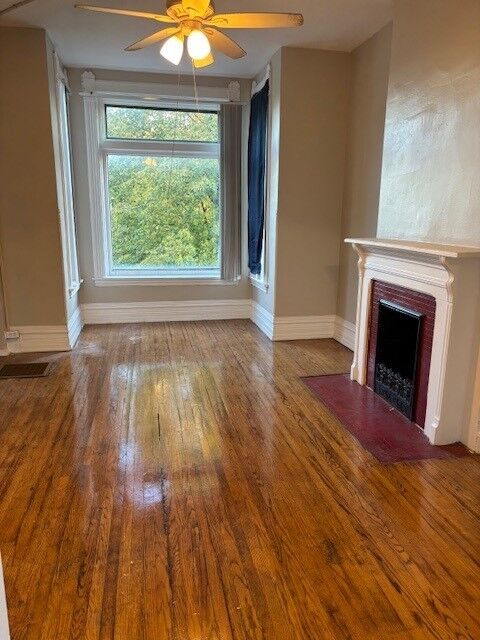 Property Photo:  2818 W Wilcox Street 2  IL 60612 