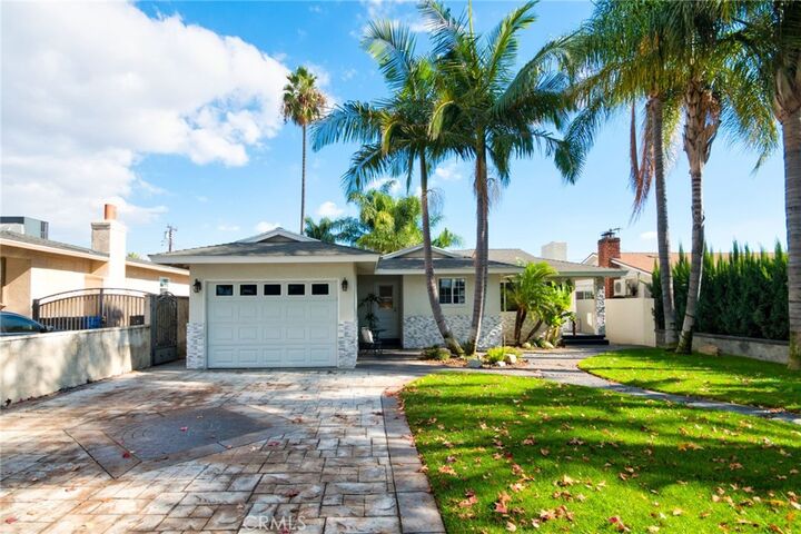 Property Photo: 1420 N Marcella CA 91764