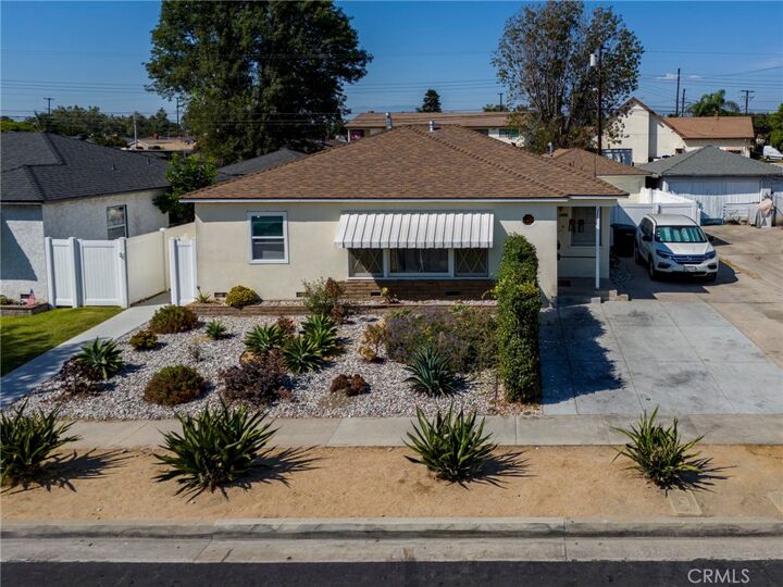 Property Photo:  9727 Glandon Street  CA 90706 