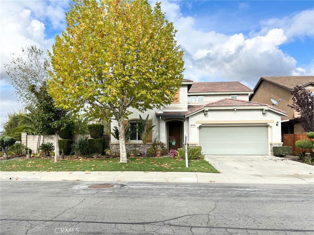 Property Photo:  32489 Shadow Canyon Trail  CA 92595 