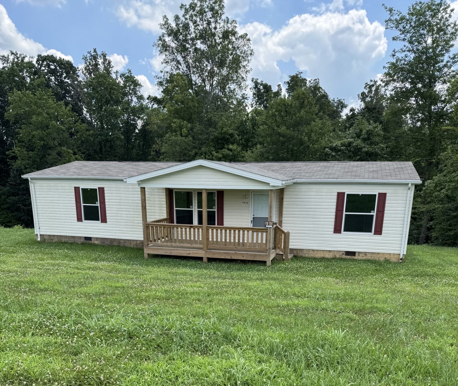 Property Photo: 9436 Sunrise Road TN 37150