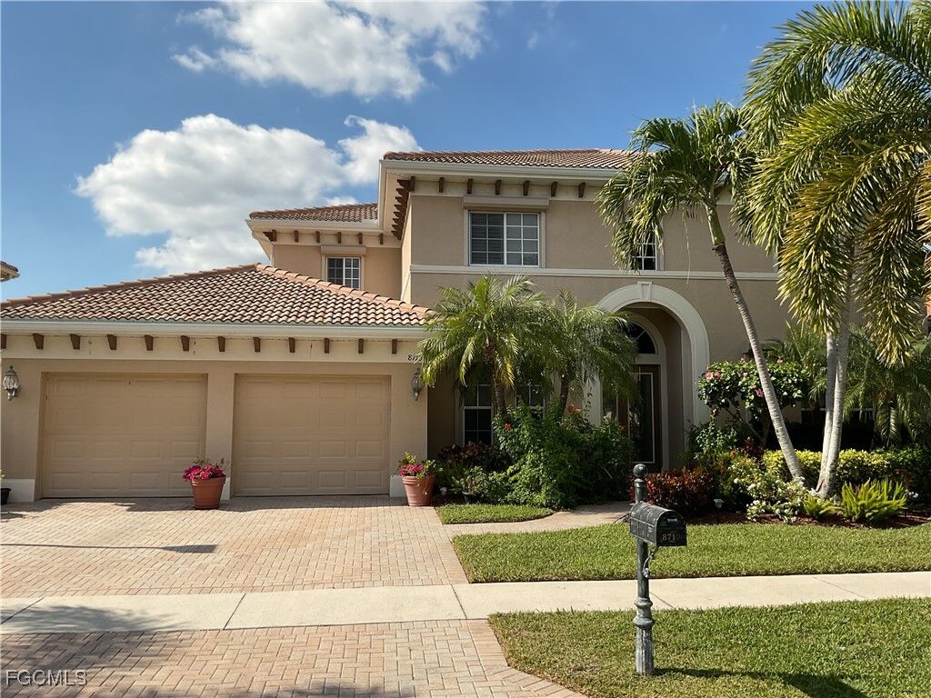 Property Photo:  8710 Paseo De Valencia Street  FL 33908 