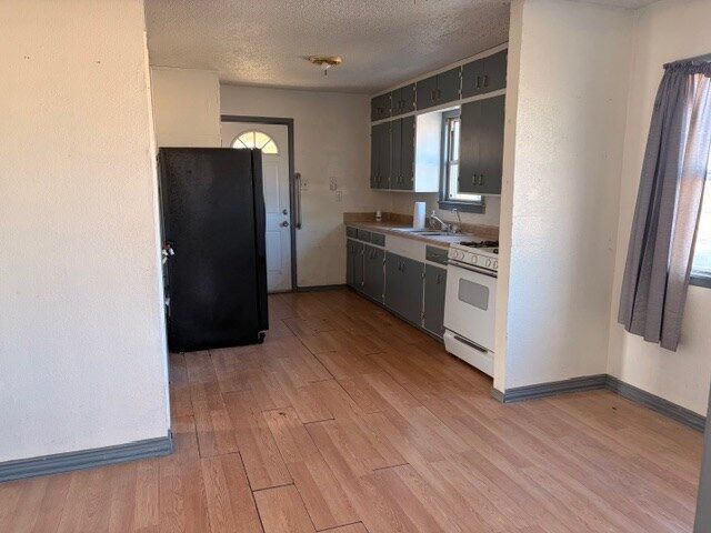 Property Photo: 408 33rd St TX 79549