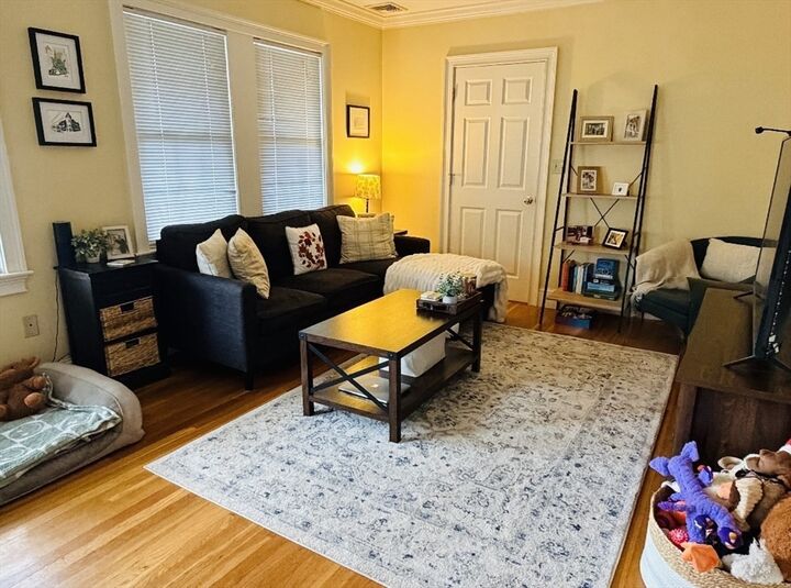 Property Photo:  89 Perthshire Rd 2  MA 02135 