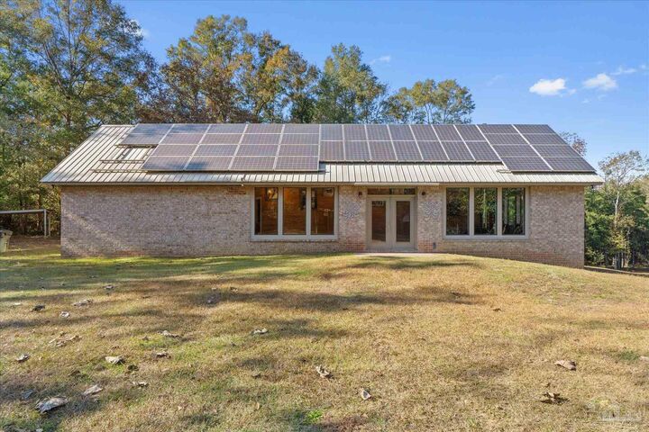 Property Photo:  4394 Crabtree Church Rd  FL 32577 