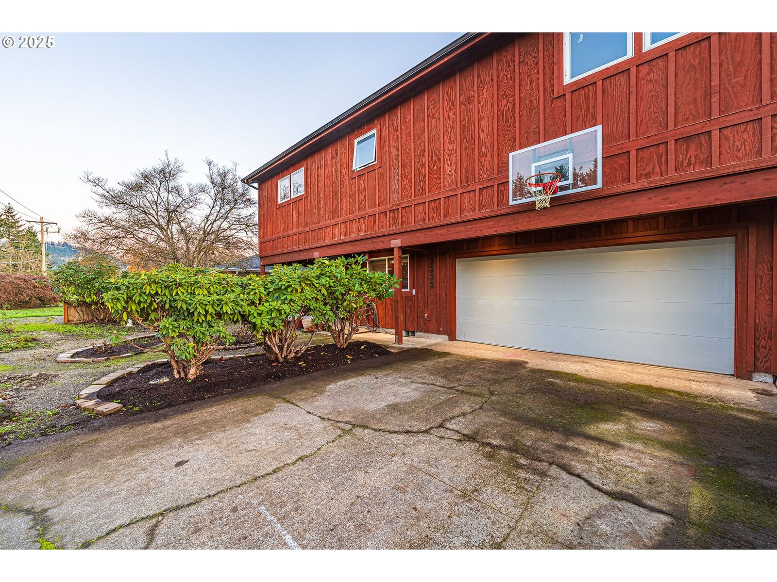 Property Photo:  3333 Hayden Bridge Rd  OR 97477 