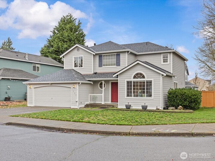 Property Photo:  1535  55th Court SE  WA 98092 