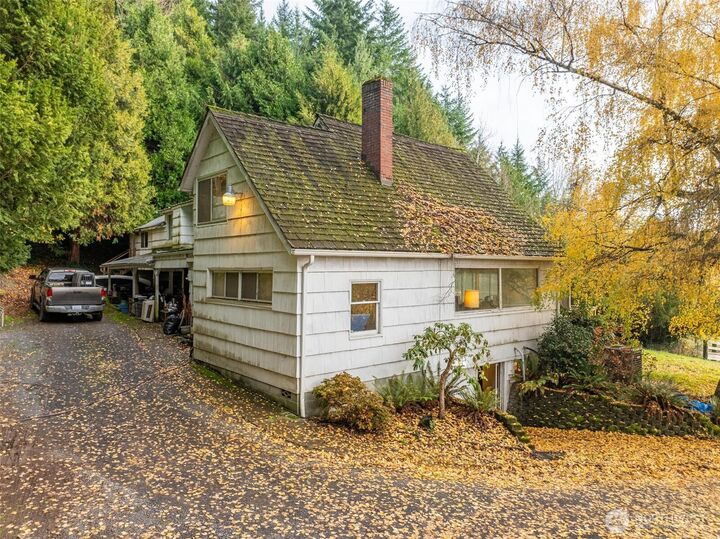 Property Photo: 1450 Kulien Avenue WA 98531