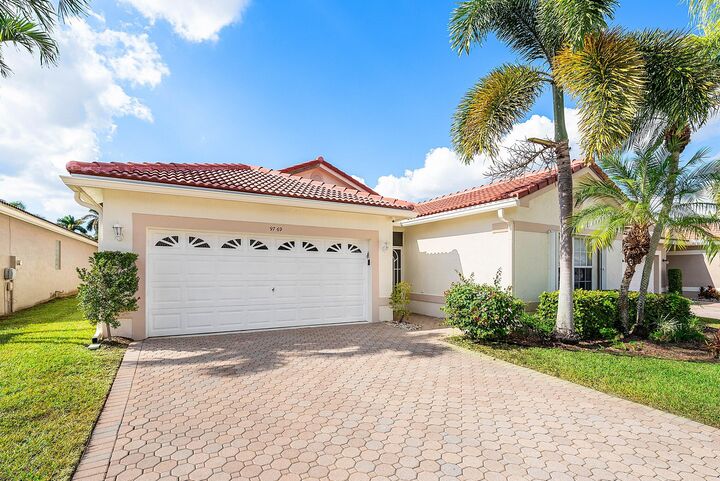 Property Photo:  9769 Lemonwood Terrace  FL 33437 
