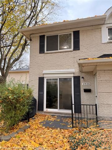 8526 Hampshire Drive  Sterling Heights MI 48313 photo