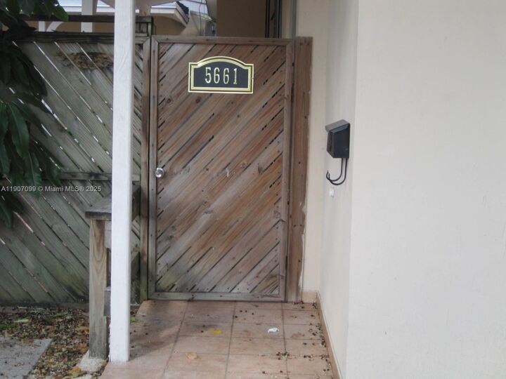 Property Photo:  5661 SW 4th St 5661  FL 33134 