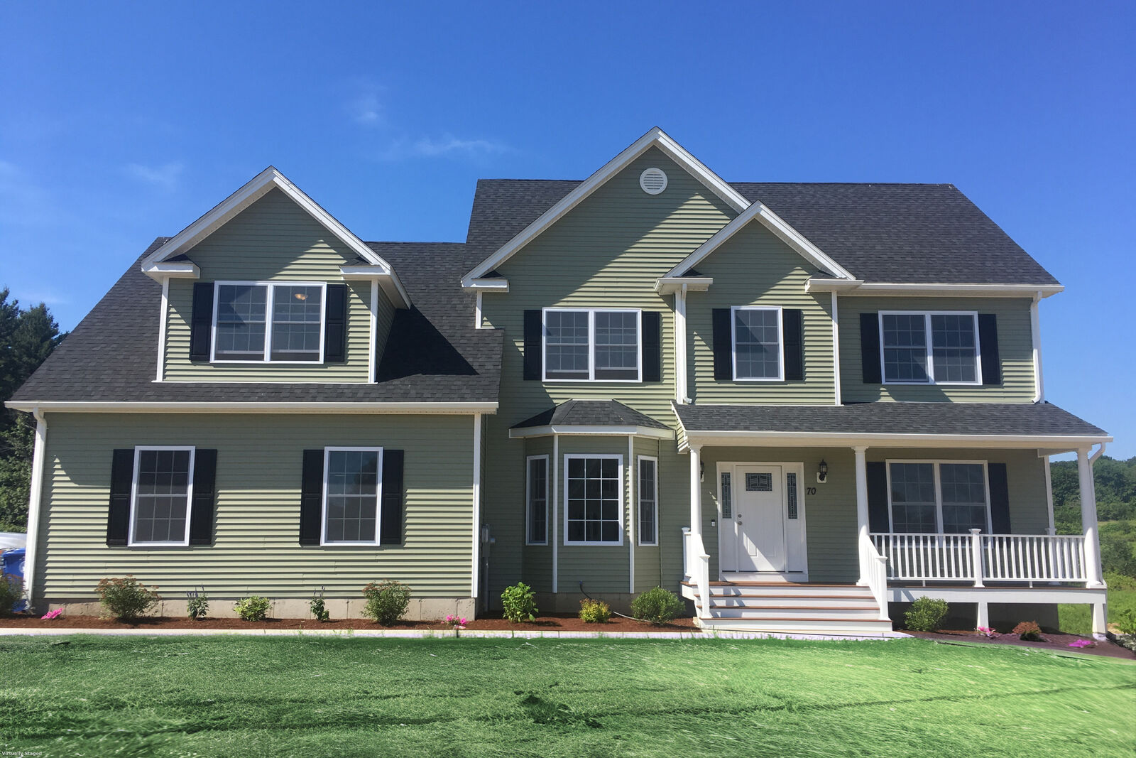 Property Photo:  155 Old Common Road  CT 06109 