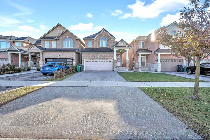 Property Photo: 342 Panhellenic Drive ON L5W 0B9