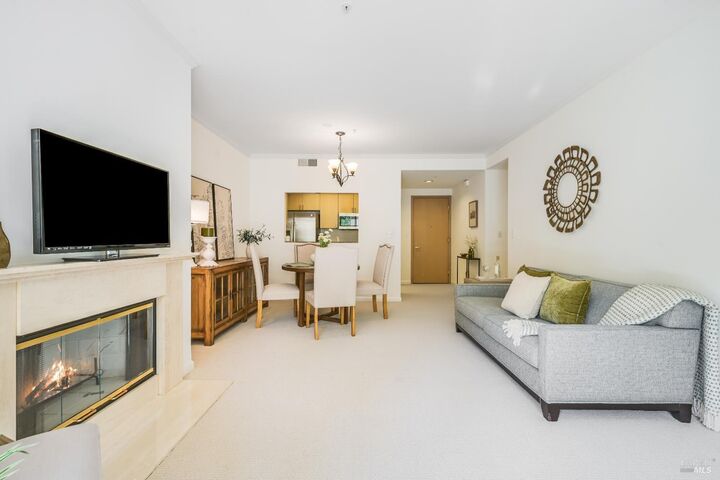 Property Photo:  400 Deer Valley Road 3K  CA 94903 