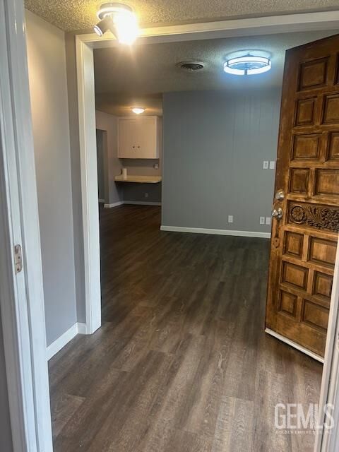 Property Photo:  3712 Harvard Drive  CA 93306 