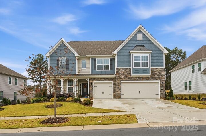 5011 English Laurel Court  Huntersville NC 28078 photo