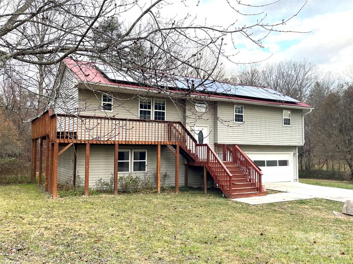 14 Spring Lake Drive  Fletcher NC 28732 photo