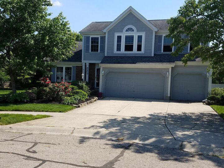 889 Pelham Court  Westerville OH 43081 photo