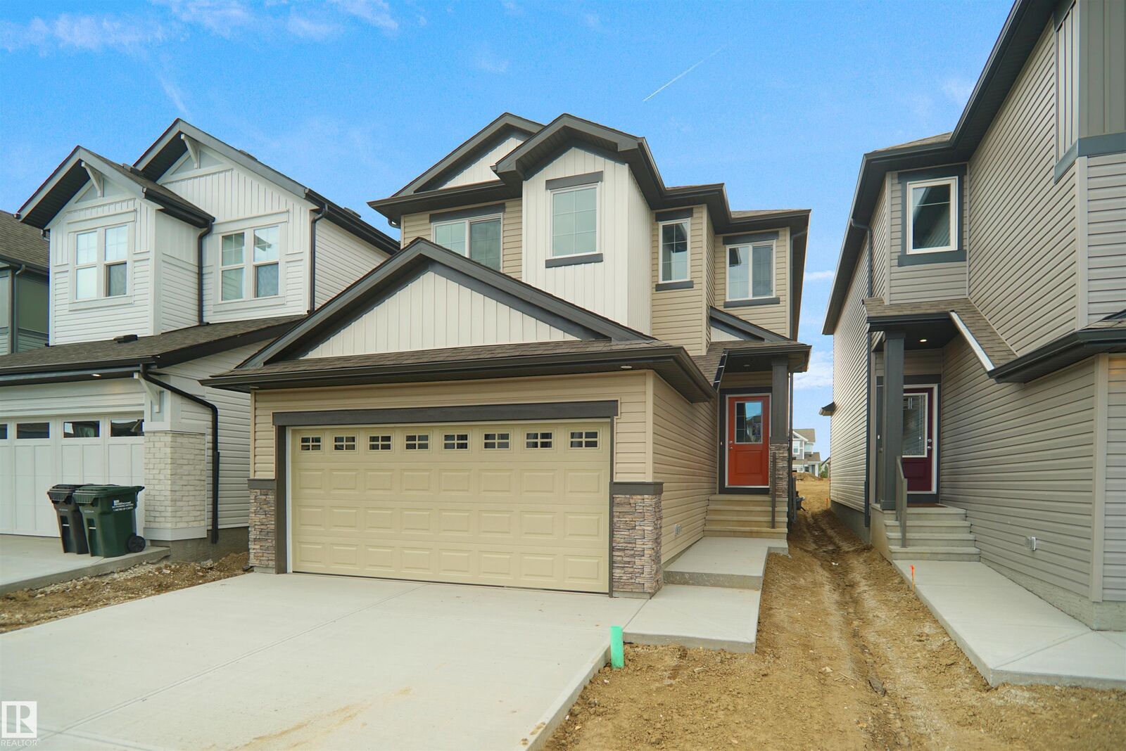 Property Photo:  17639 46 Street NW  AB T5Y 4B7 