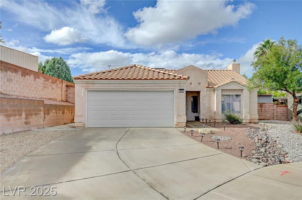 Property Photo: 803 Mesa Pine Court NV 89015