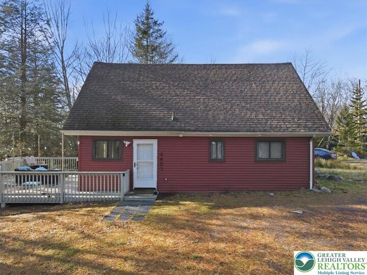 6401 Marvin Gardens  Coolbaugh Twp PA 18466 photo