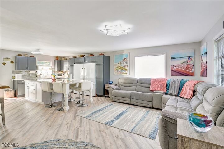 Property Photo:  5887 Kingfish Road  FL 33922 