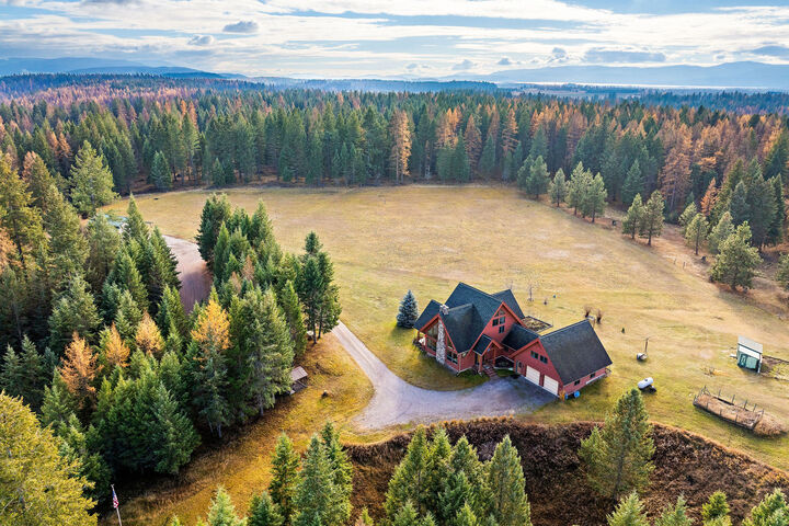 Property Photo:  685 Lindsey Court  MT 59901 