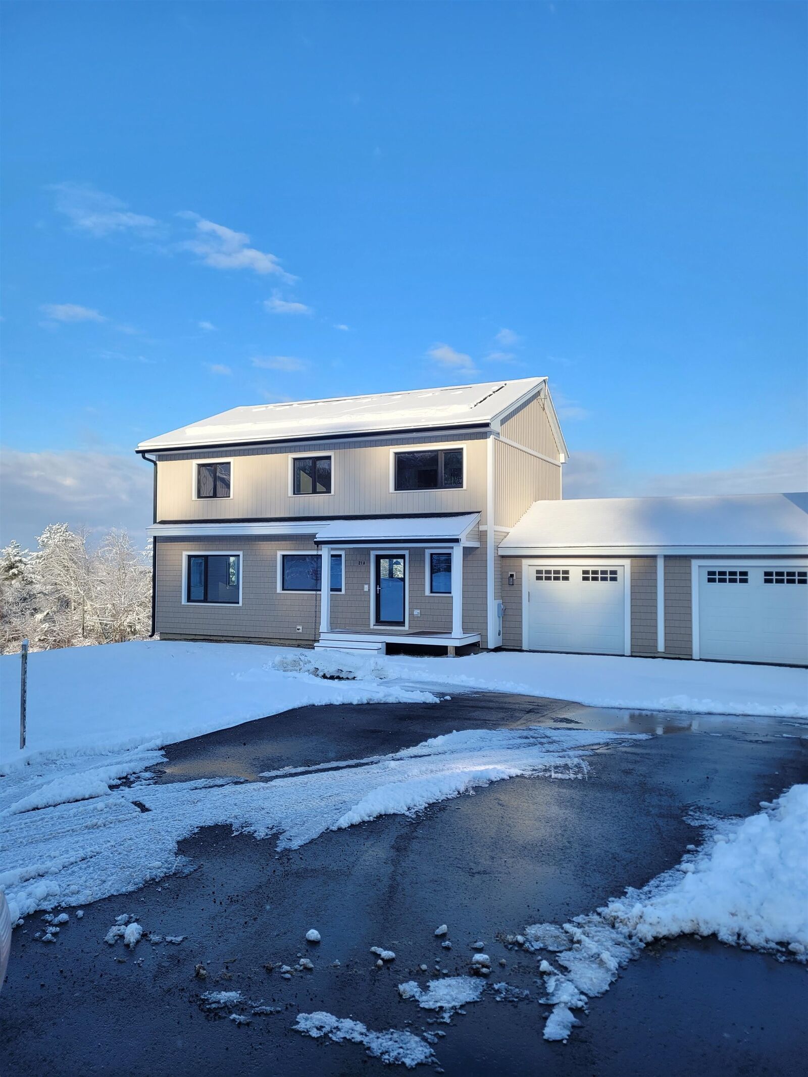 Property Photo:  21 Windsor Lane  NH 03051 