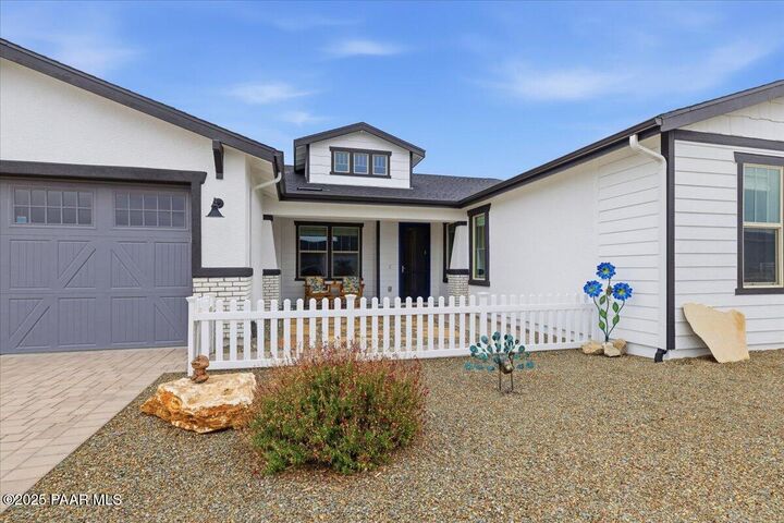 Property Photo:  2515 Nelson Lane  AZ 86323 