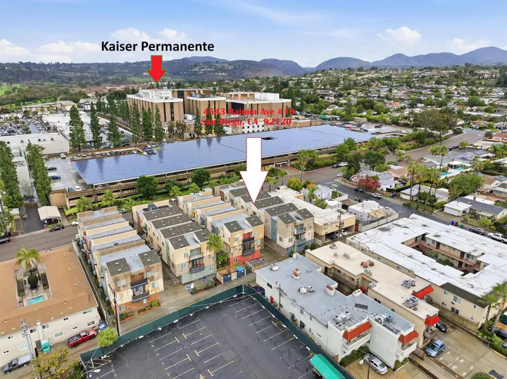 Property Photo: 4543 Rainier Ave 19 CA 92120