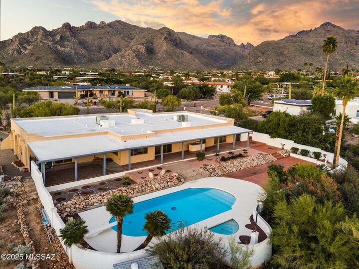 Property Photo: 1136 E Deer Canyon Road AZ 85718