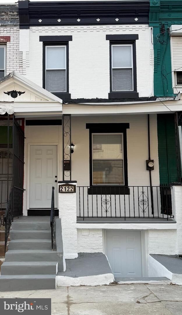 Property Photo: 2122 W Toronto Street PA 19132