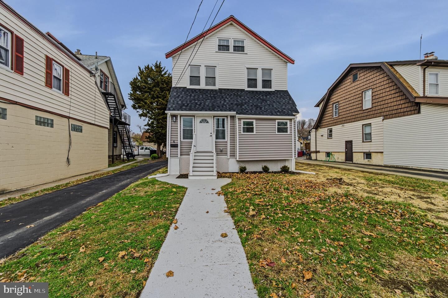 Property Photo:  4 N Chester Pike  PA 19036 