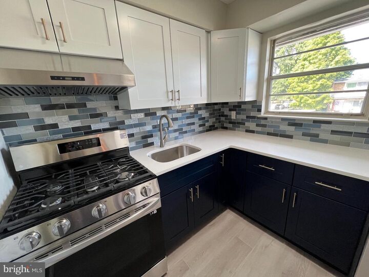 Property Photo:  47 Garden View Terrace 4  NJ 08520 