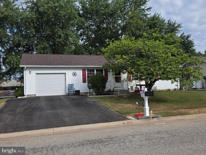 28 Bonniefield Circle  Gettysburg PA 17325 photo