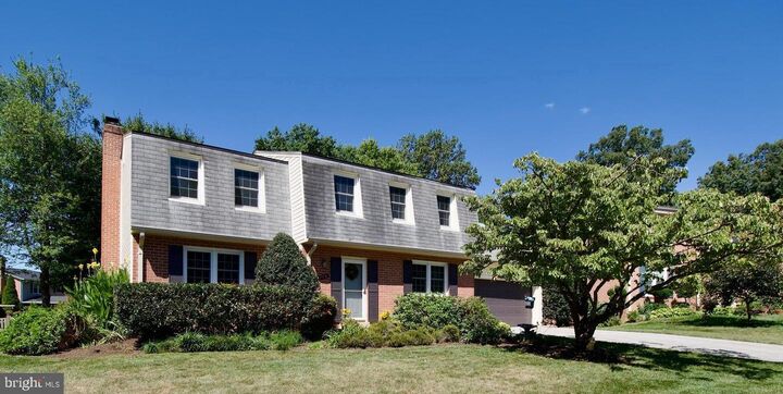 Property Photo:  4768 Farndon Court  VA 22032 