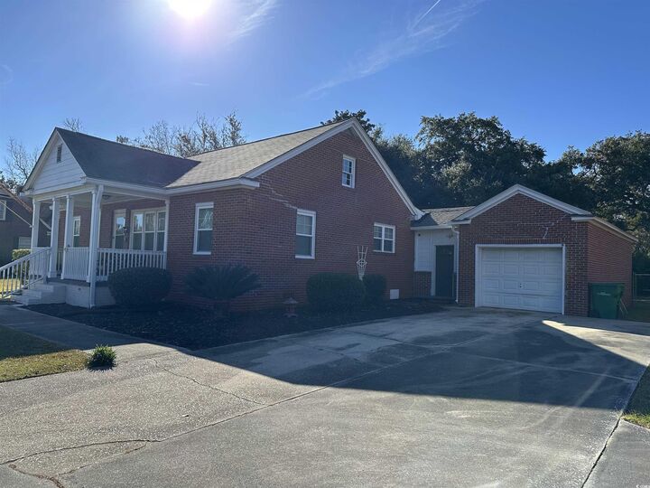 Property Photo:  609 North Fraser St.  SC 29440 